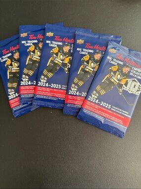 NHL Trading Card Pack - Blue (2024-2025)